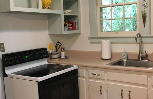 Fairhope House | Your Short Term Furnished Rental in the South's Most Desirable Town - Fairhope.