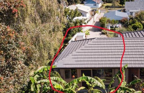Whanganui Apartment | Your stay starts with dinner in our home