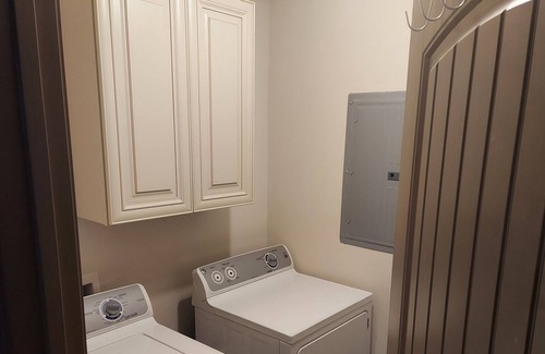 Lilburn House | Your Stone Mountain Retreat!