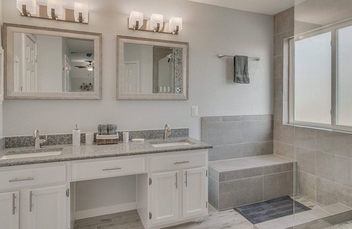 Rowlett House | Your Ultimate Getaway: 5-Bedroom Retreat with Pool and More