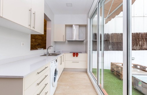 El Putget i Farro Apartment | Your Ultimate Gràcia Escape: Two Private Apartments, One Seamless Experience!