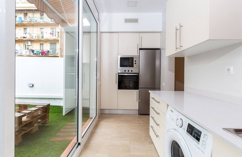 El Putget i Farro Apartment | Your Ultimate Gràcia Escape: Two Private Apartments, One Seamless Experience!