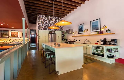 Bywater House | Your Ultimate NOLA GROUP Getaway 5BR/3BA Bywater 1 Mi from French Qtr, Sleeps 10
