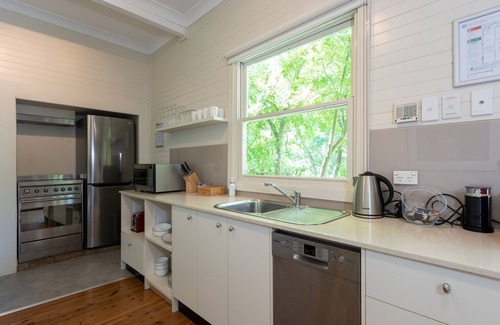 Katoomba Cottage | Your very own estate in the Blue Mountains