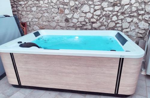 Nerano Apartment | YourHome - Alisea Home