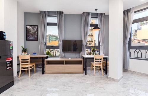 Phu Nhuan Apartment | YOURS Apartment - Airport