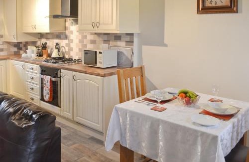 Bodedern House | Ysgubor Myfi - Uk6001