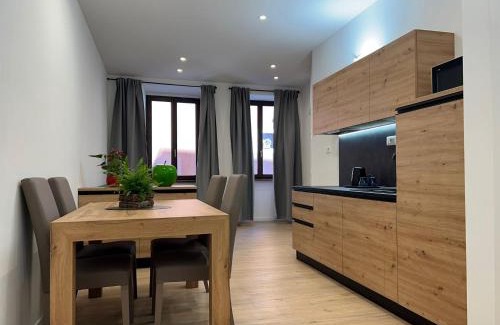 Trento Old Town Apartment | YUGOGO MAZZINI 41 - BILOCALE Trento Centro