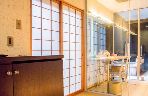 Hakone Hot Springs House | Yushintei