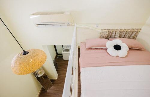 Old Quarter Apartment | Yuzu Home Hang Bong