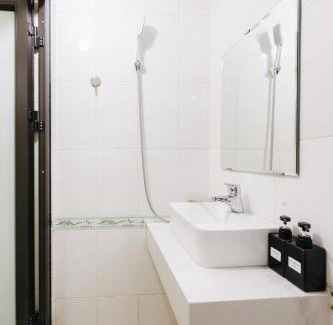 Old Quarter Apartment | Yuzu Home Hang Bong