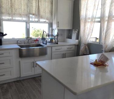 Canefield Apartment | Yvonna House