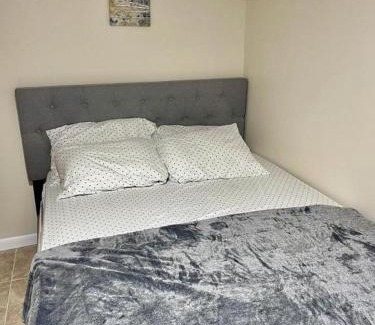 Weequahic Apartment | Z & Z Apartment 2