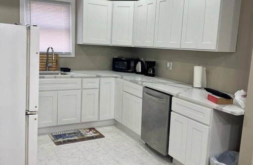 Weequahic Apartment | Z & Z APARTMENT 3