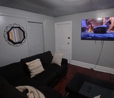 Weequahic Apartment | Z & Z APARTMENt 4
