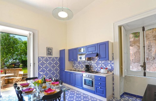 Pogerola Apartment | Zaffiro, Exclusive Apartment in Amalfi, close to beach and private garden
