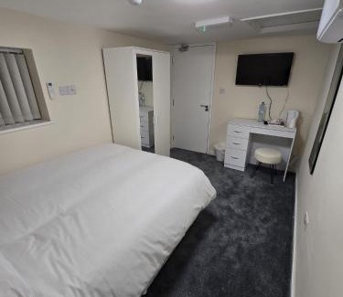Baldock Hotel | Zaheer's Hotel