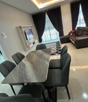Kota Bharu House | Zahra Homestay