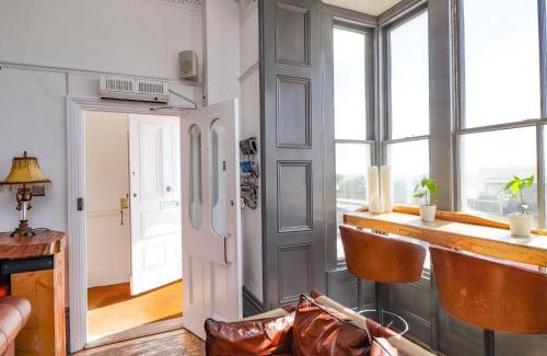 St Leonards-On-Sea Apartment | Zanzibar Beach House