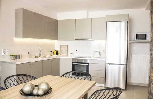 Kokkini Chani Apartment | Zen Beachfront Apartment