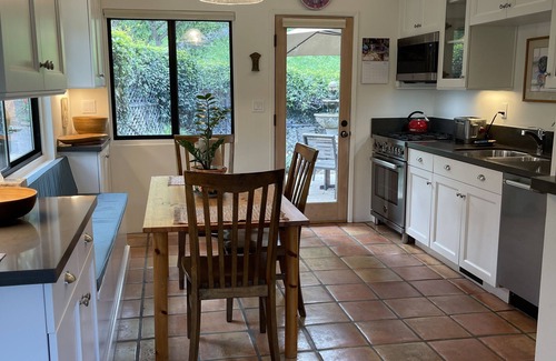 Alta Mesa House | Zen Cottage Hideaway - 1 mile from the Beach, and 1 mile from Downtown.