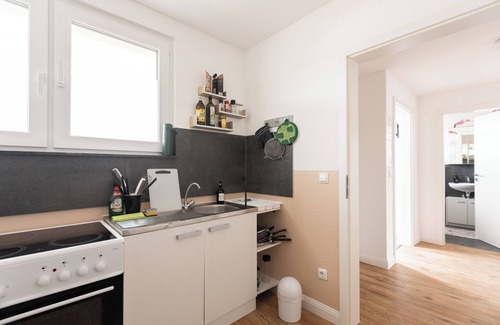 Neudorf-Nord Apartment | - Zen Haven Luxurious 3-Room Japanese-Themed Apartment with Balcony -