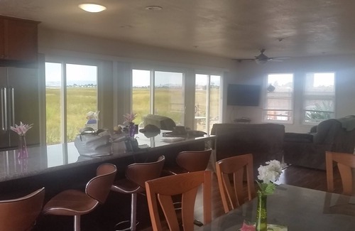 Vallejo House | Zen on the Bay