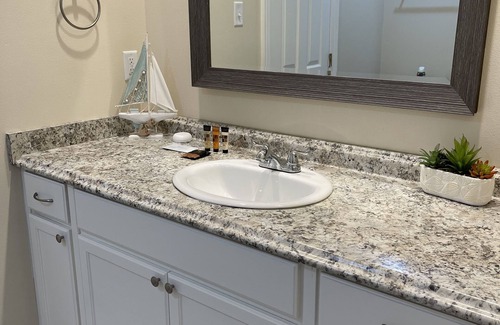 South Baton Rouge Condo | Zen Retreat 2 by Mall of Louisiana