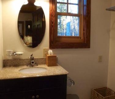 Stanardsville Apartment | Zen Suite
