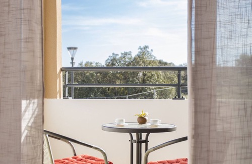Villeneuve-les-Avignon Apartment | Zenao Appart'hôtels Villeneuve-lès-Avignon
