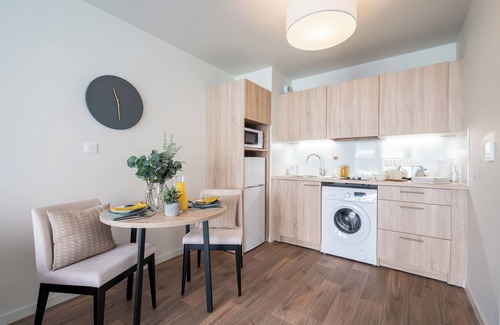 Flers-Breucq Apartment | Zenao Appart'hôtels Villeneuve d'Ascq
