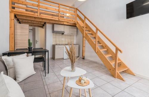 Polichrono Apartment | Zendaya studios
