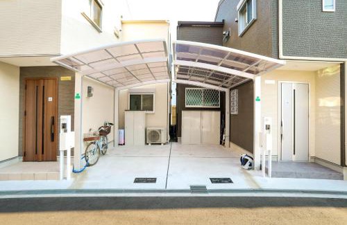 Higashinari Apartment | Zenith's House