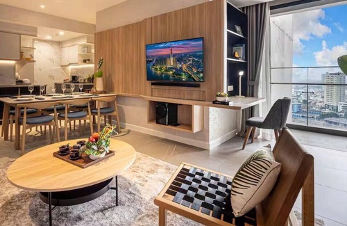 District 1 Hotel | ZENITY Skyline Residences Suite