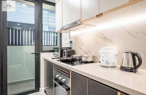 District 1 Hotel | ZENITY Skyline Residences Suite