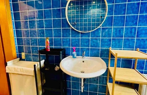 Paulstraße Apartment | Zentral Gelegenes Airbnb: Vollständig Ausgestattet mit Brandneuer Möblierung