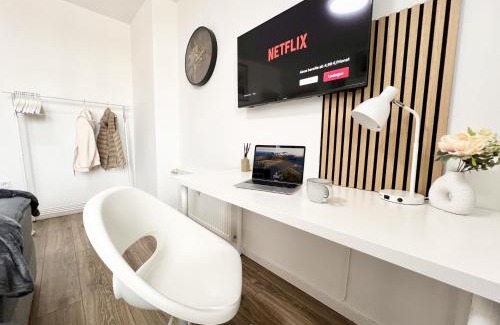 Holsterhausen Apartment | Zentrale City Ferienwohnung Essen 3 Zimmer Balkon Messe