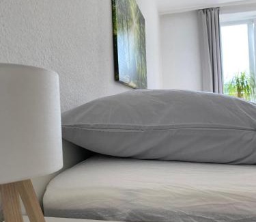 Kassel Apartment | Zentrale City-Oase - Ruhe, Kulinarik & Komfort im bunten Viertel