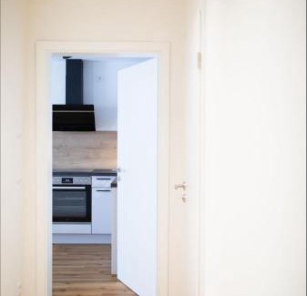 Huenfeld Apartment | Zentrale Ferienwohnung am Park