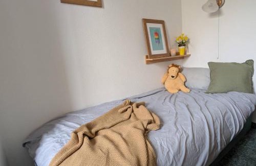 Domviertel Apartment | Zentrales Studio - mit Sofa & 2 Einzelbetten
