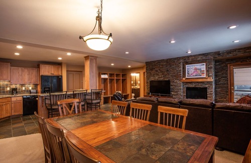 Winter Park Condo | Zephyr Mountain Lodge, Condo | 2 Bedroom Ski-Slope View (Premium-Rated Condo 1223)