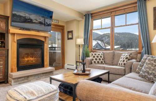 Winter Park House | Zephyr Mountain Lodge 1420 Ski-In Ski-out Winter Park Resort base