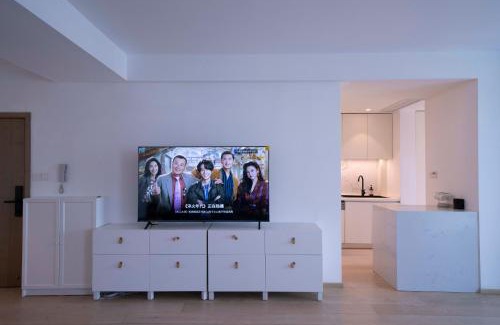 Huangpu Apartment | ZHome-Magnificent scenery of the Huangpu River-Near the Bund