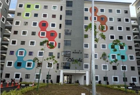 Bota Apartment | ZIE HOMESTAY AT SOHO Seri Iskandar