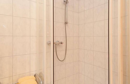 Spittal an der Drau Apartment | Zimmer 1 "familienzimmer" - Gasthof Lug ins Land
