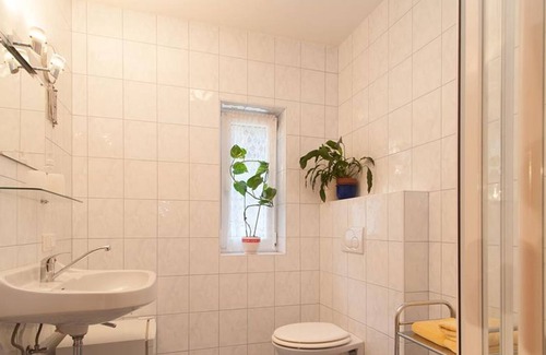 Spittal an der Drau Apartment | Zimmer 1 "familienzimmer" - Gasthof Lug ins Land