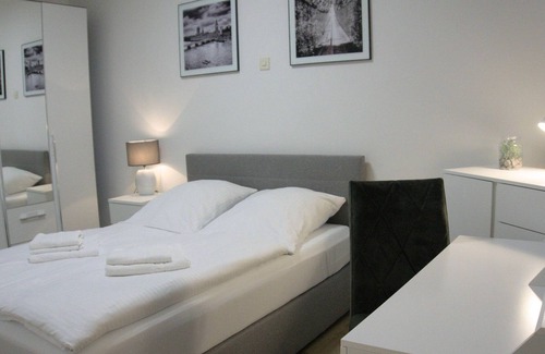 Mitte Apartment | Zimmer 201 - Swan Apartments