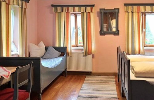 Hoslwang Apartment | Zimmer Blaue Kammer, Ostseite, 1. Etage, 22 qm