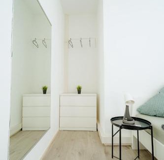Nickenich Apartment | Zimmer frei in Nickenich bis zu 11 Gäste willkommen