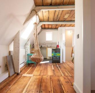 Friedrichstadt Apartment | Zimmer Und Aussicht